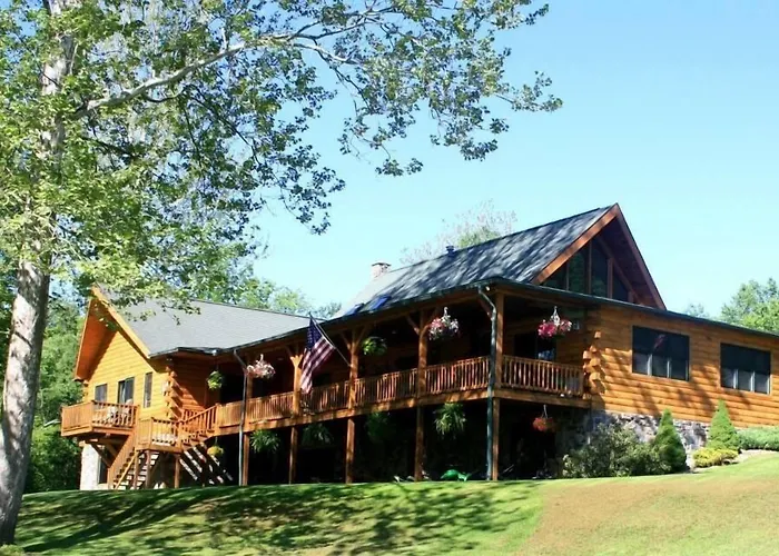 Rough Cut Lodge
