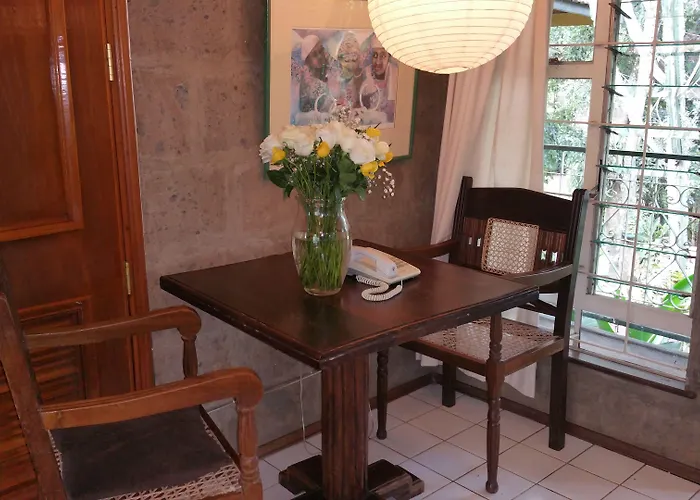 Woodmere Grand Hotel & Serviced Apartments