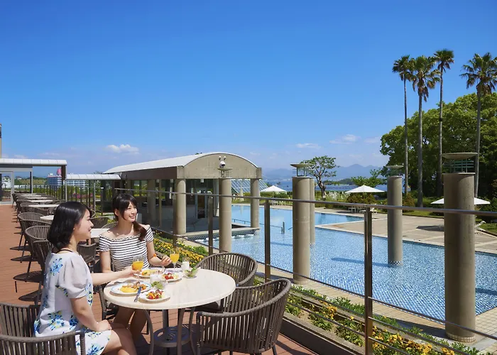 Shirahama Coganoi Resort & Spa