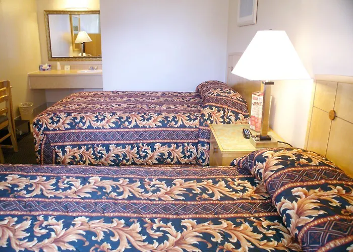 Downbeach Inn