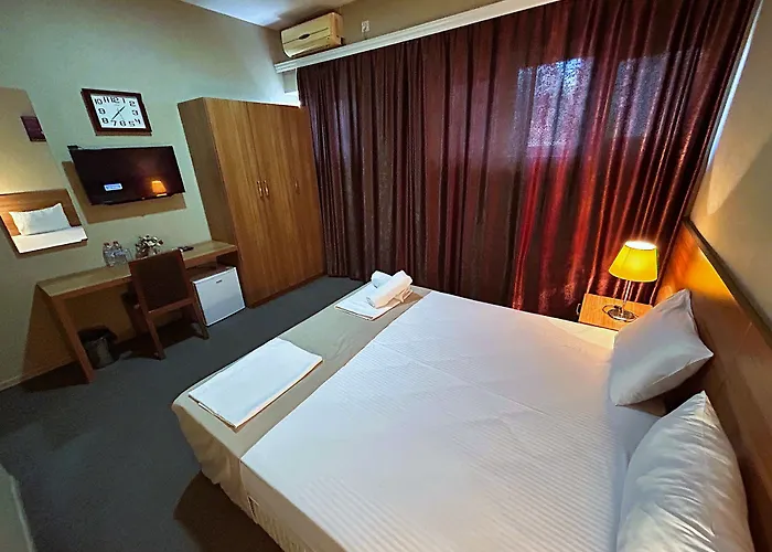 Family Hotel - Free Massage - Free Swimming Pool