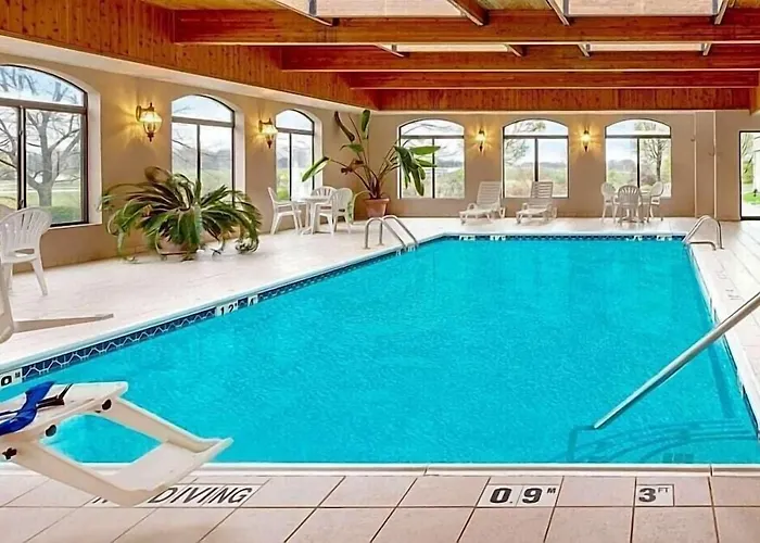 Comfort Inn & Suites Grand Blanc-Flint