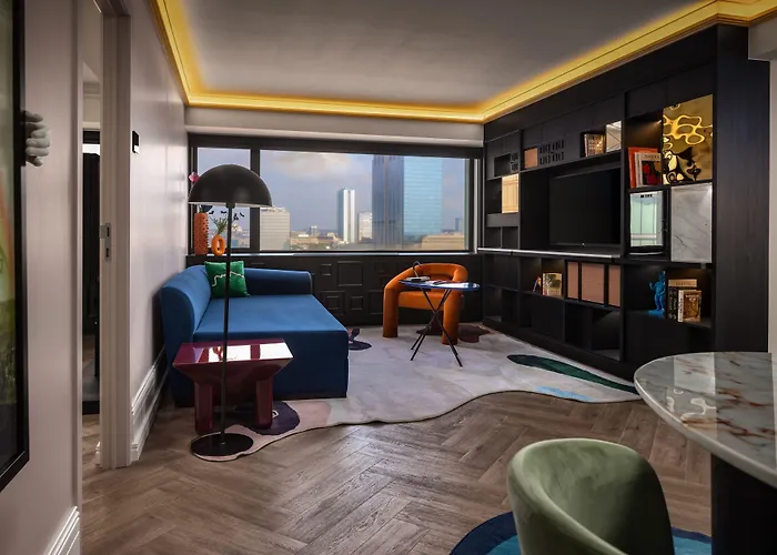 Cardo Brussels, Autograph Collection