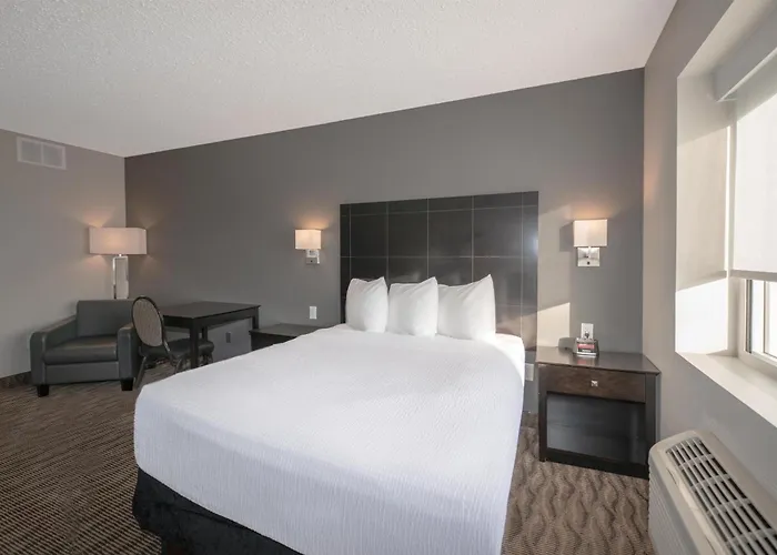 Coast Nisku Inn & Conference Centre
