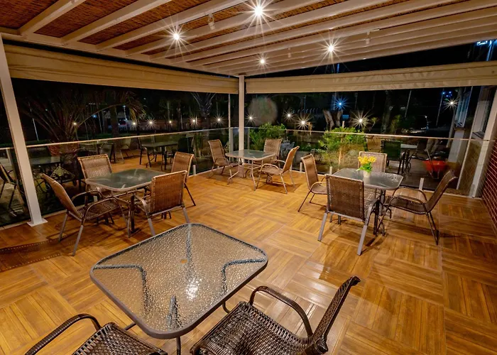 Villa De Holanda Parque Hotel