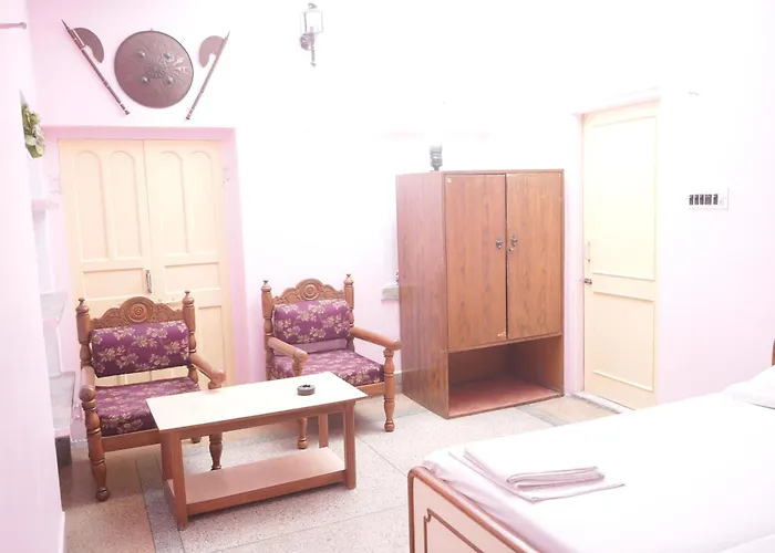Hotel Karni Niwas
