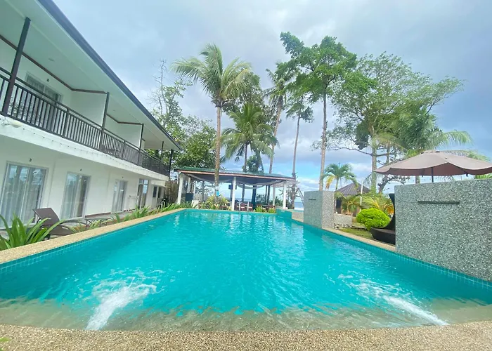 Casa Loubel Beach Resort