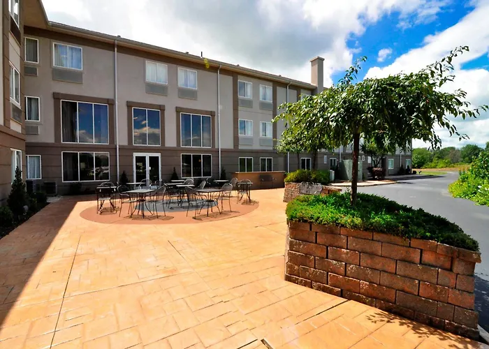 Holiday Inn Express & Suites Port Clinton-Catawba Island By Ihg