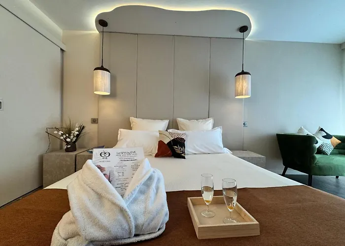 Hôtel Eve&Spa Village Naturiste