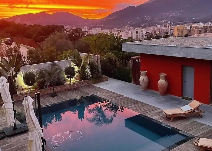 Villa Alba Rosula