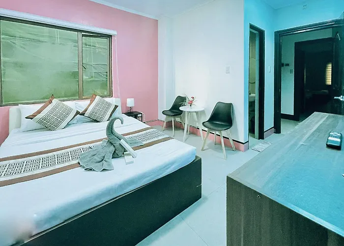 RedDoorz Premium at RNJ Hotel