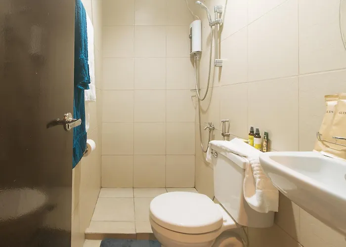 Reddoorz Premium At Rnj Hotel