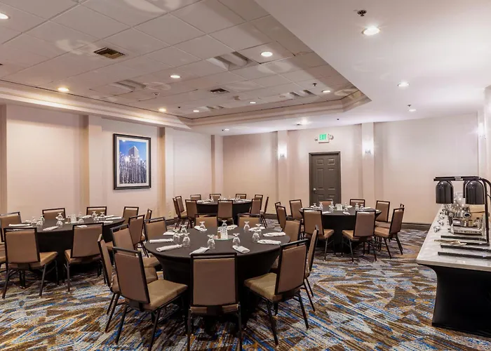 Embassy Suites Los Angeles - International Airport/North