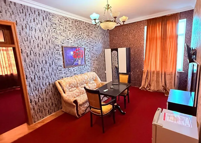 Badamdar Villa Hotel