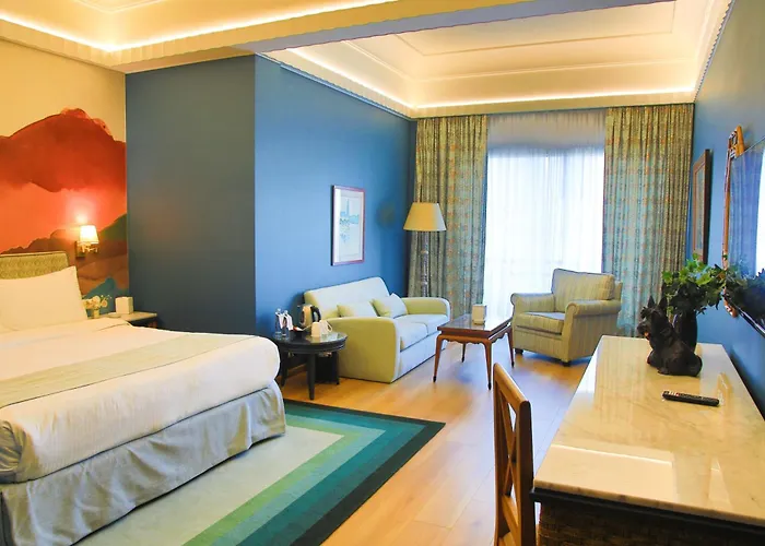 Warwick Palm Beach Hotel