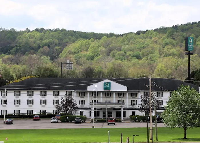 Quality Inn & Suites Bellville - Mansfield