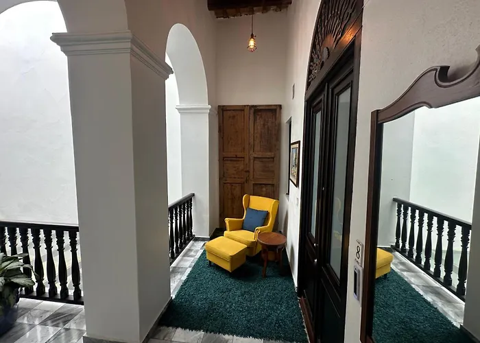 352 Boutique Guest House