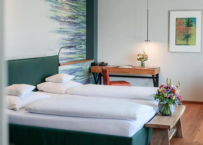 Seehotel Niedernberg - Das Dorf am See