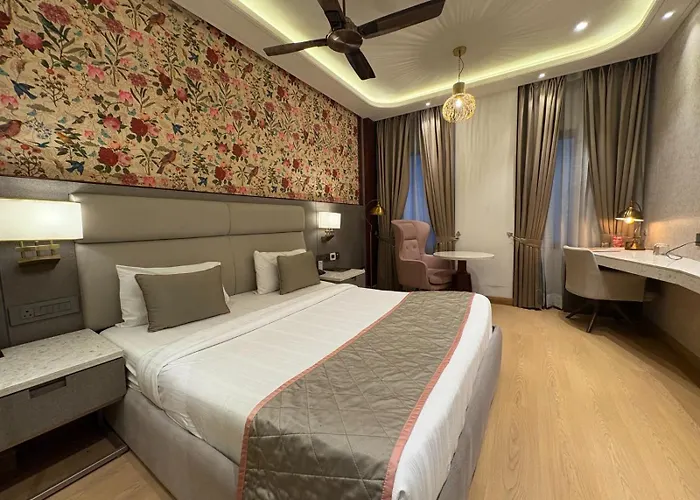 Hotel Rajshree & Spa