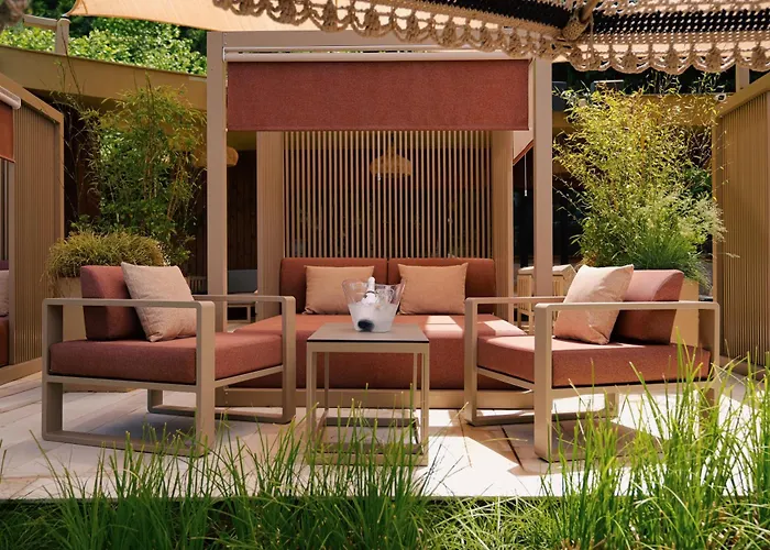 Select Hill Resort Linze