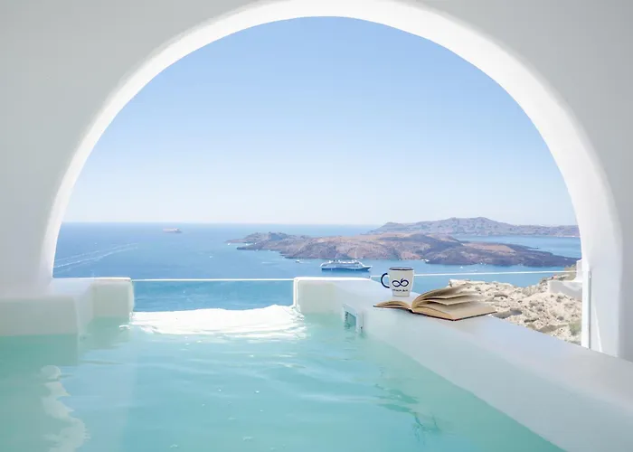 Apeiron Blue Santorini - Adults Only 14 Plus - Apeiron Hotels Fira 