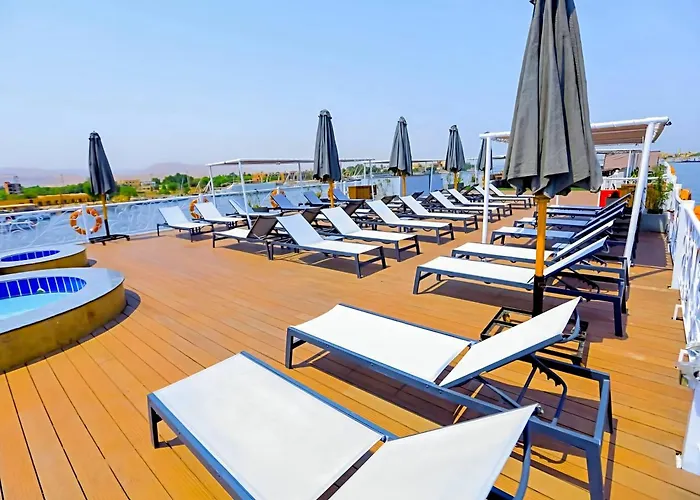 Nile Cruise Luxor 4 Nights Aswan 3 Nights