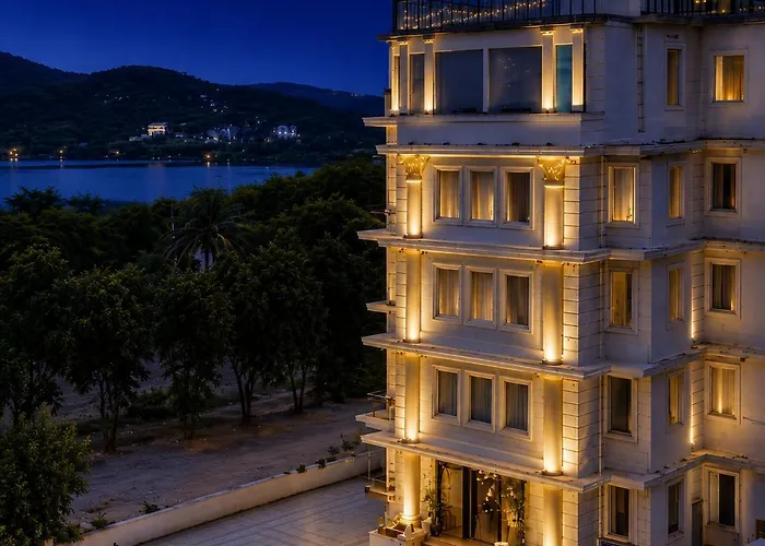 The Colonial - A Lake View Hotel In Udaipur