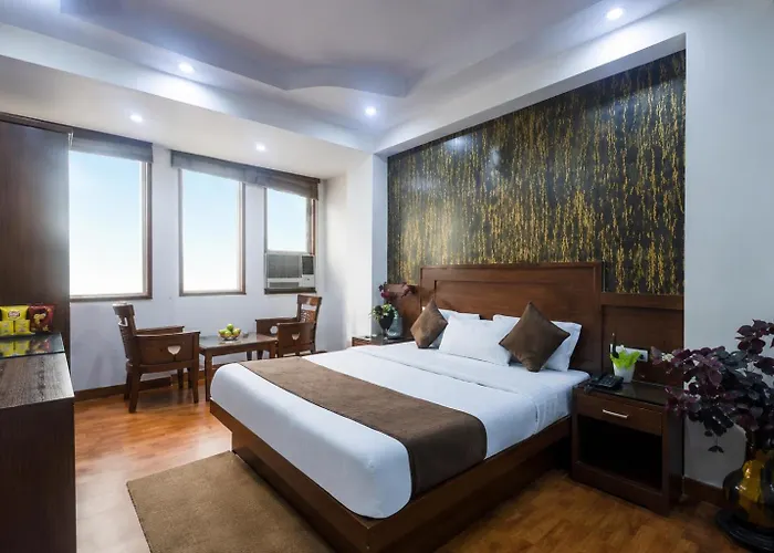 Hotel Shivdev International, Near New Delhi Railway Station & City Centre