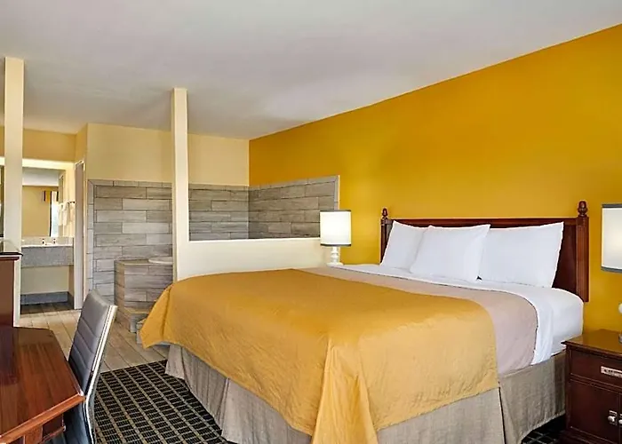 Travelodge By Wyndham Unadilla/Perry Near I-75