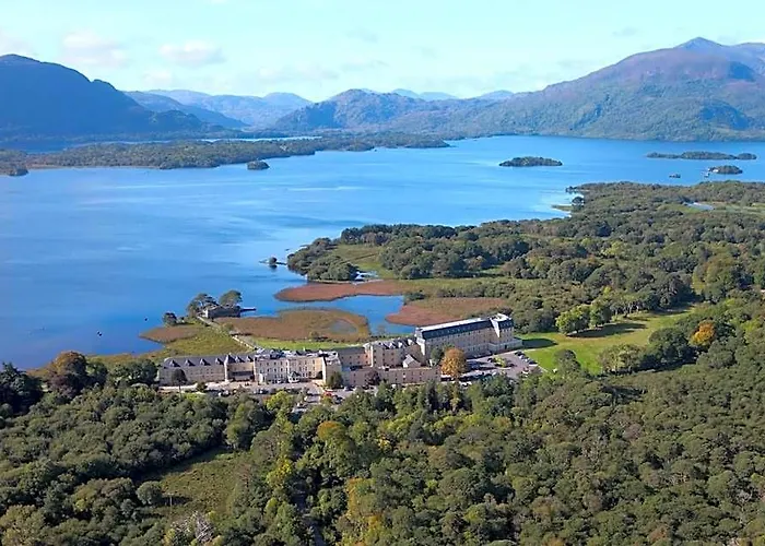 Lake Lodge Guesthouse