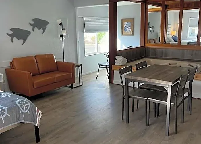 The Guesthouse Ocean View Cottages
