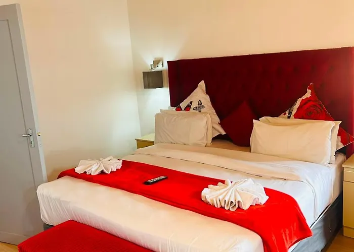 Neo & Ruks Guest Houses Parow Cape Town