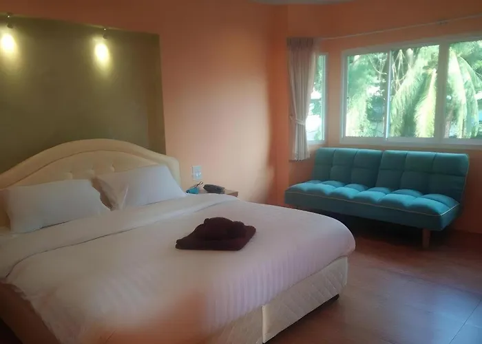 Arunee Resort