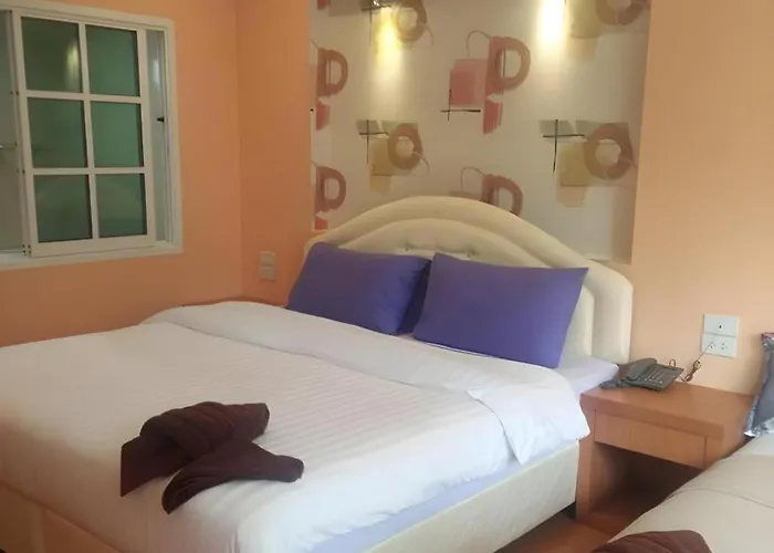 Arunee Resort