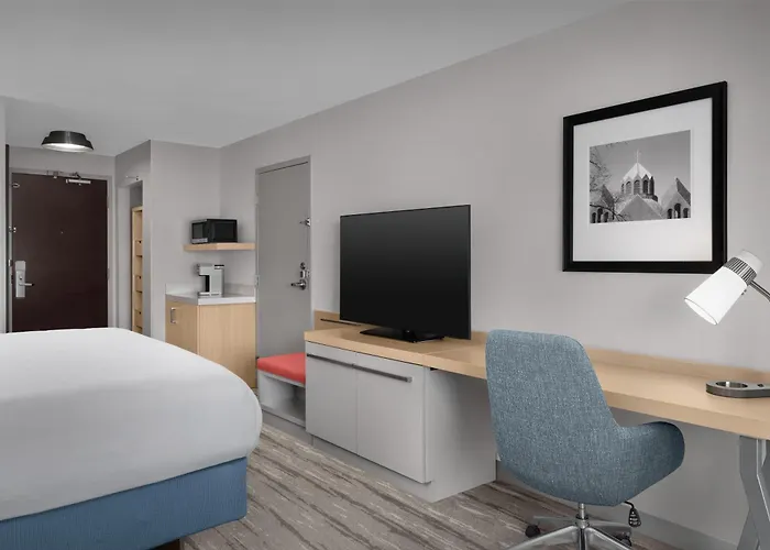 Hilton Garden Inn South Bend