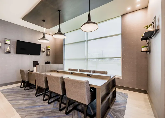 Hyatt House Winnipeg South Outlet Collection