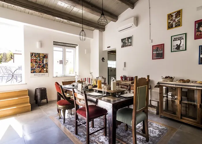 Ad Hoc Rooms Palermo