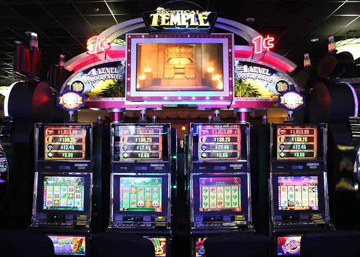 Lucky 7 Casino & Hotel