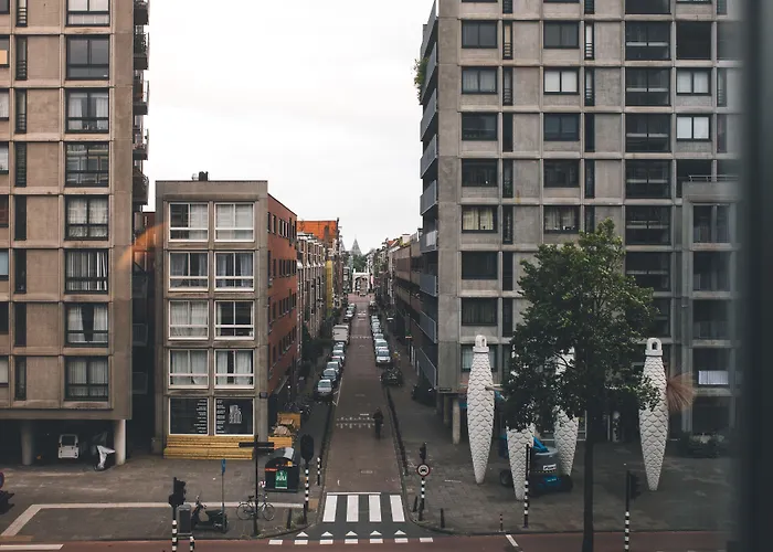 Zoku Amsterdam Aparthotel