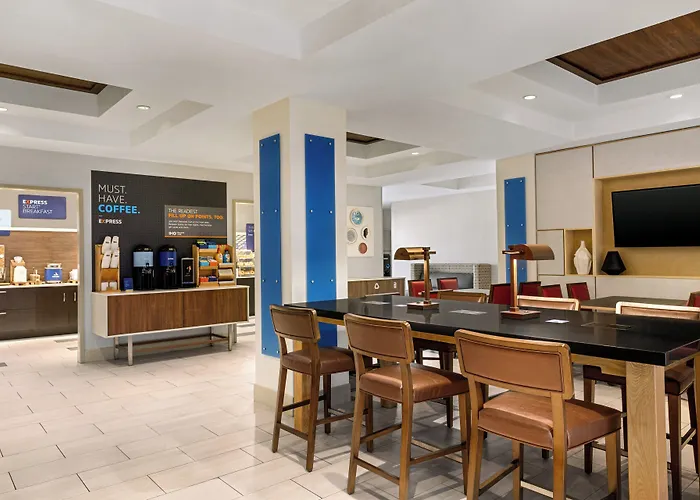Holiday Inn Express Hotel & Suites Shawnee I-40 By Ihg