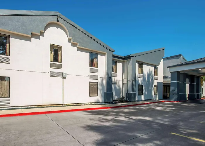 Quality Inn And Suites Lafayette