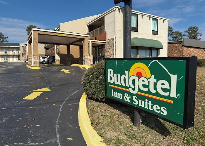 Budgetel Inn And Suites- Fort Gordon