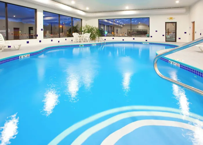Holiday Inn Express Hotel & Suites Elkins By Ihg