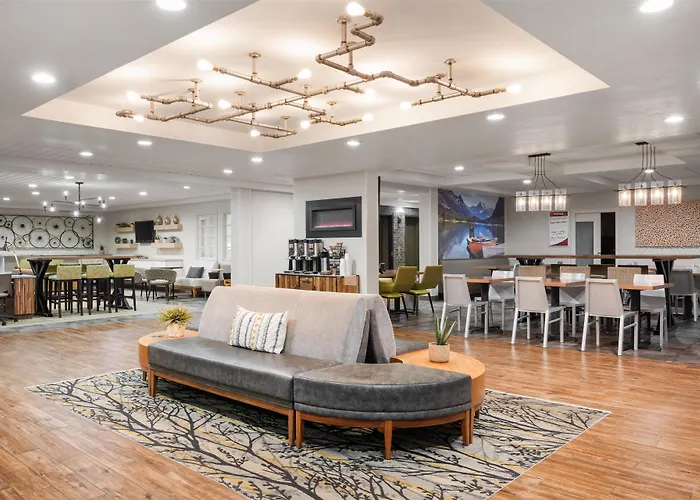 Best Western Plus Grant Creek Inn