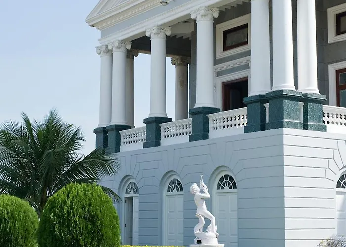 Taj Falaknuma Palace