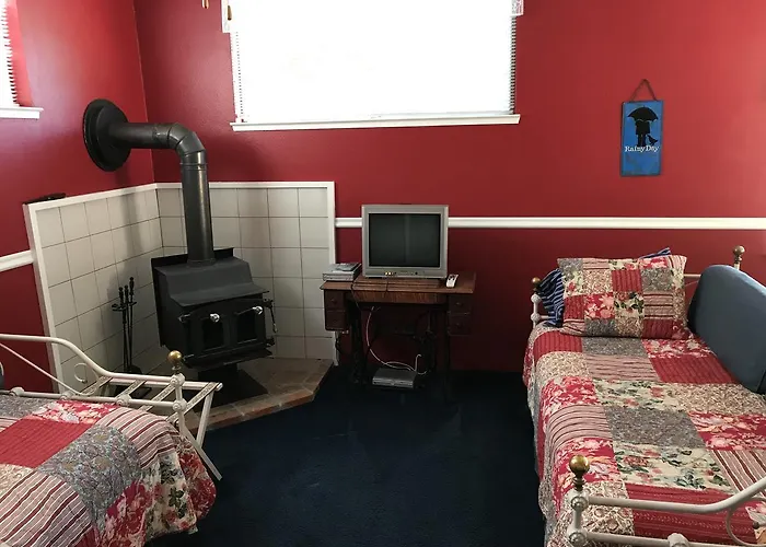 Trailside Inn Bed And Breakfast