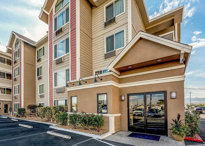 The 17 Best Reno Hotels With Jacuzzi In Room | Nevada, United States ...