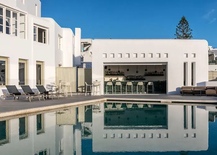 Rochari Hotel
