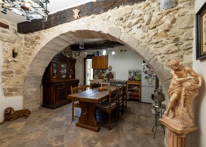 La Maison De Martine
